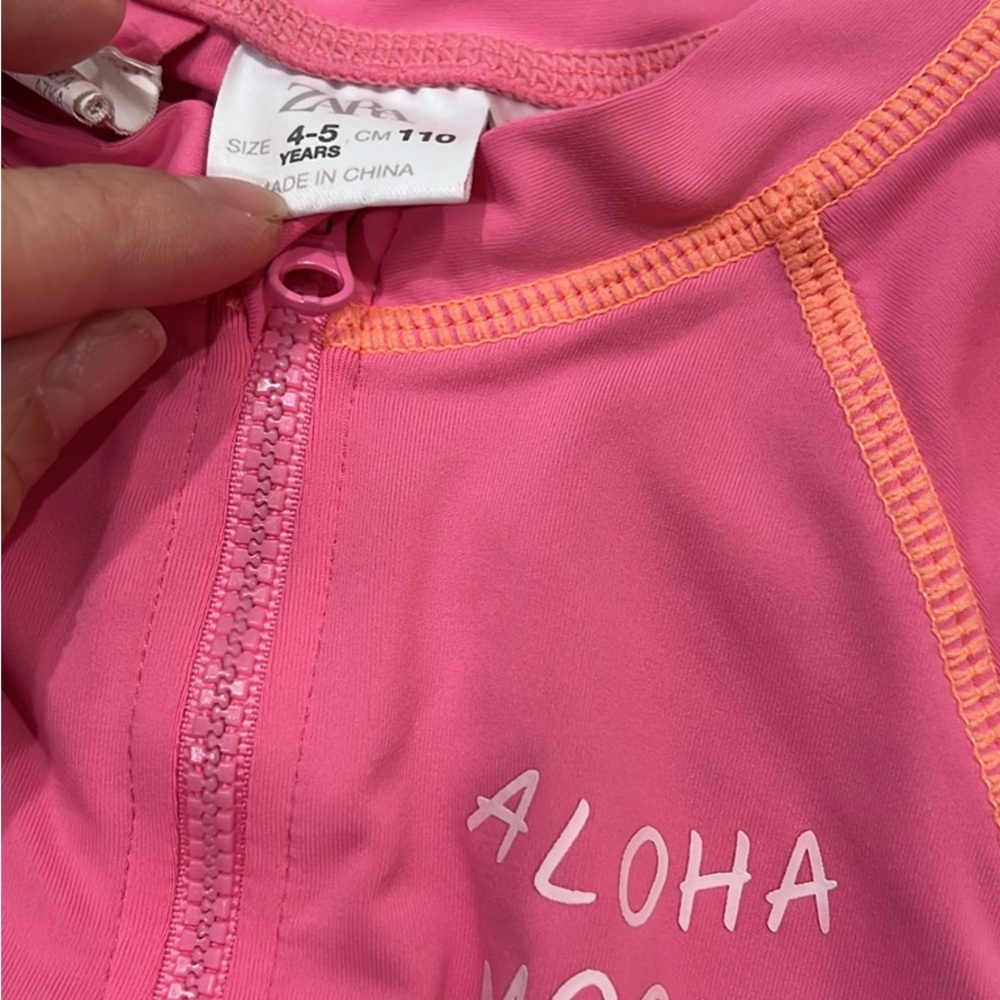 Zara Kids Pink Rashguard - Picture 2 of 3